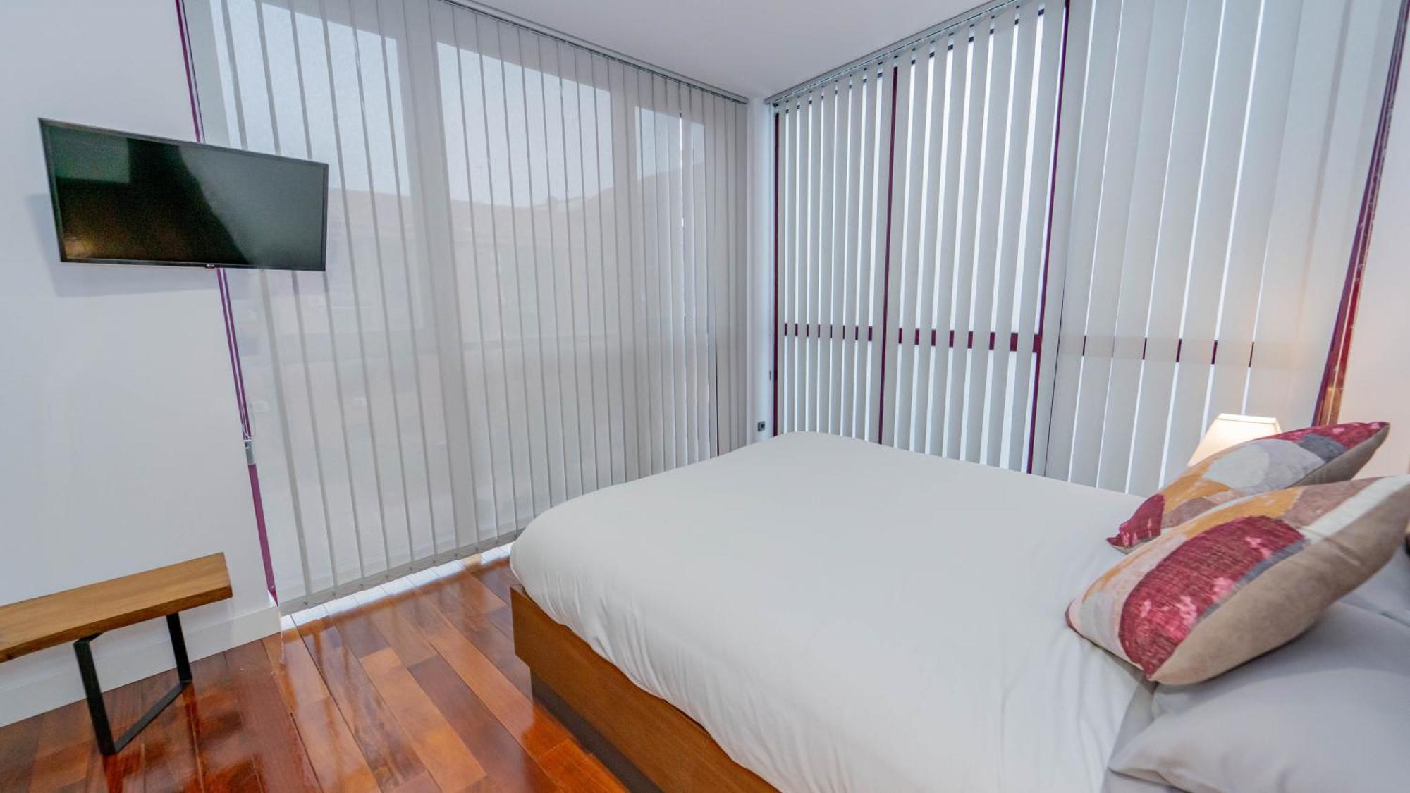 Apartamentos Libertad 24 مدريد الغرفة الصورة