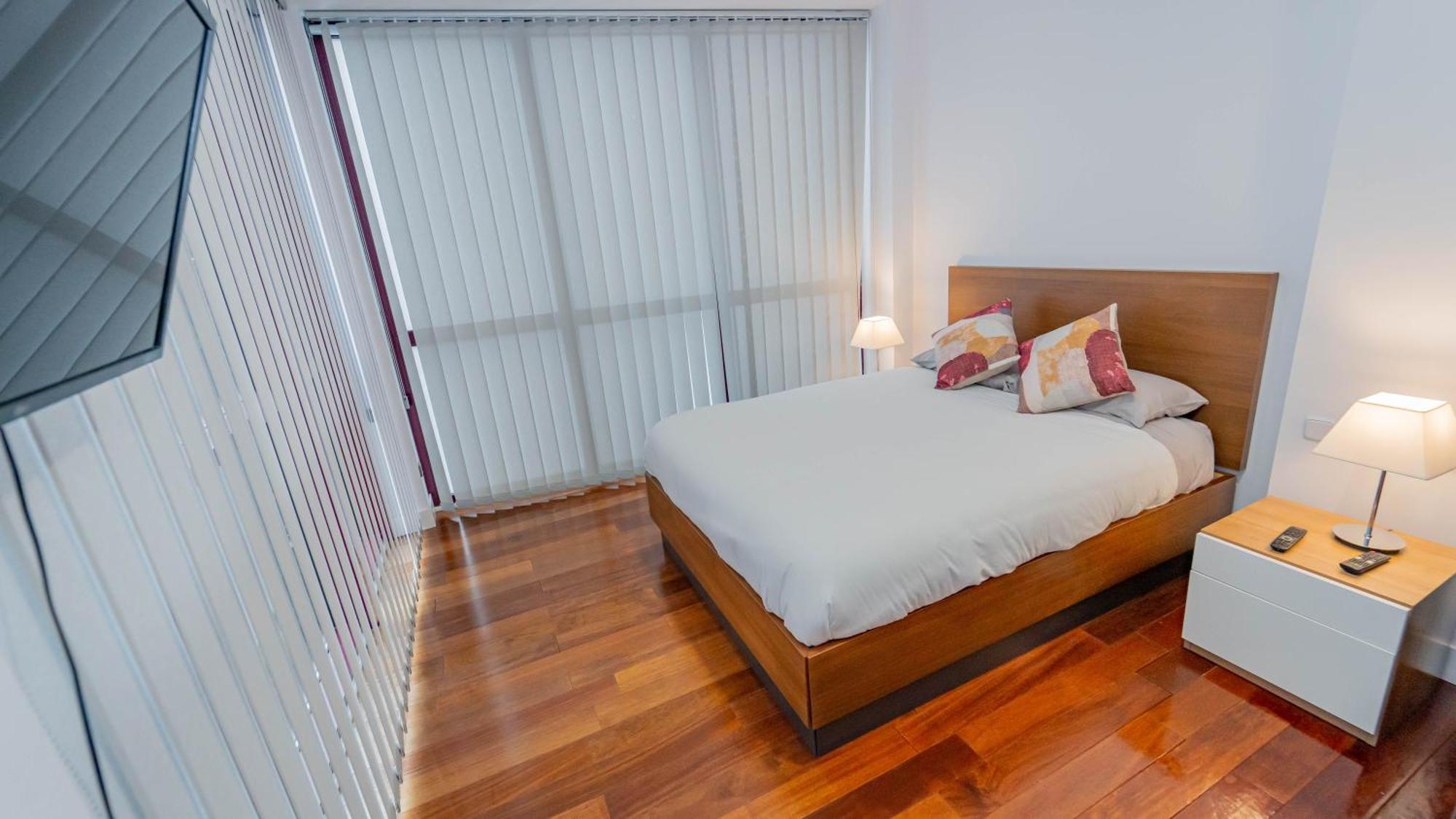 Apartamentos Libertad 24 مدريد الغرفة الصورة