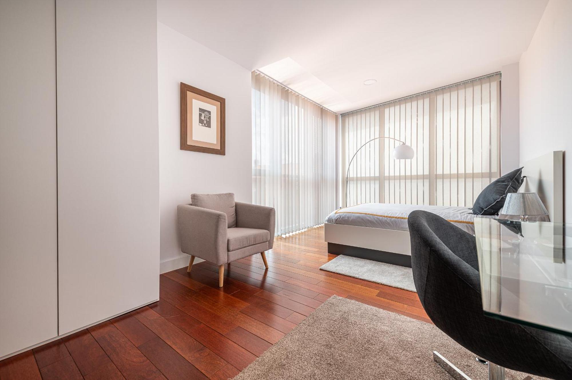 Apartamentos Libertad 24 مدريد الغرفة الصورة